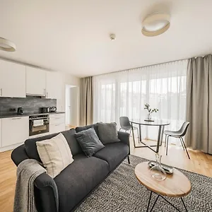 https://urbm-rise.vienna-besthotels.com